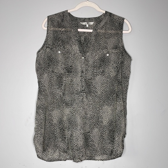 Fred David Sleeveless Blouse - Picture 1 of 7